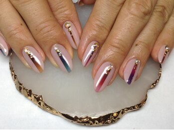 ラウト デコレーションアンドネイルサロン(Lauto Decoration&Nail Salon)/グラデーションスティックネイル