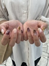 プラス(Plus)/ニュアンスネイル