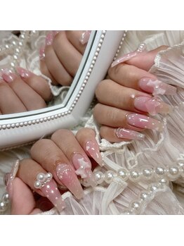 リンドネイル バイ モカ アンド ララ(Lind nail by moca and LaLa)/チークネイル