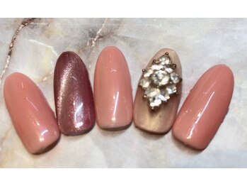 ソルシア(Solsia)/【ハンド】11月定額　￥5000