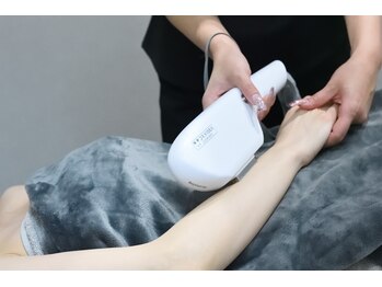 サロンドマリンヌ(salon de Maline)/