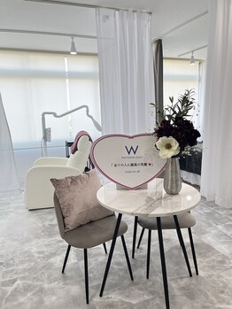 ホワイトニングショップ 尼崎店/ホワイトニング