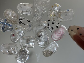 ネイルメゾン 池袋店(NAIL MAISON)の写真/【4800円 クリアコース】大好評！クリアネイルがお得に楽しめる♪お爪の短い方にも◎[池袋/パラジェル]