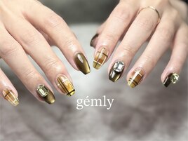 チェック×マグネットネイル