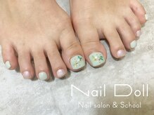 ネイルドール(Nail Doll)/フット　大人可愛いリーフホロ