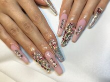 ラウト デコレーションアンドネイルサロン(Lauto Decoration&Nail Salon)/キラキラピンクスカルプネイル