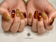 ネイル エミュスト(Nail Emuest)/べっこうネイル/5本アート