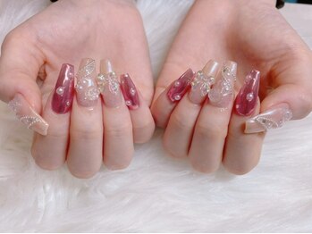 ネイルパティオ 新越谷店(nail patio)の写真/深爪さんや亀裂、折れた爪にお悩みの方へ☆長さを出してつい見惚れてしまうようなワンランク上のお手元に☆