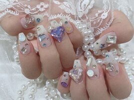 宝石ネイル