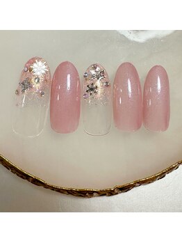 ミルネイル(Mil Nail)/雪の結晶ネイル