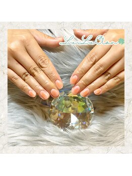 笑楽美屋/オレンジチークで大人ッぽ爪