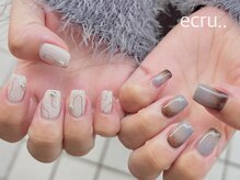 エクリュ(ecru..)