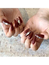 ビジューネイル　スカルプ