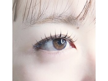 ラシク ベル(Lashiku Belle)/フラットラッシュ(140)