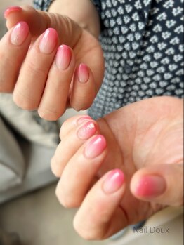ネイル ドゥ 岡山駅前店(Nail Doux)/グラデーションネイル