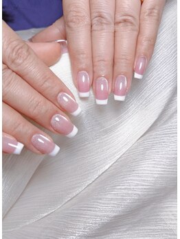ピンキーネイル(Pinky Nail)/フレンチネイル