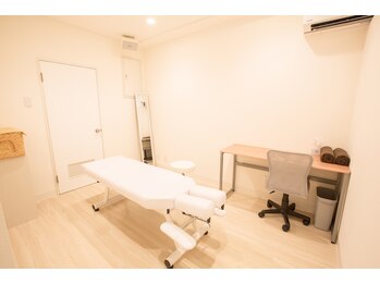 バズ カイロプラクティック(VAZ)/☆　Room1　☆