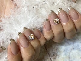 ガラスフレンチブライダルネイル