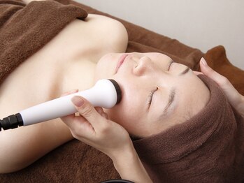 イベラ プリューム 浦安(YBELLA/Plume)/エレクトロポレーション導入