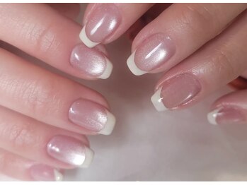 ロイヤル ビューティー サロン(Royal Beauty Saloon)/マグネットフレンチ