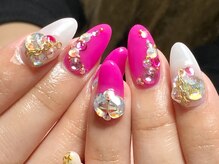 リリーヘブン(LILY HEAVEN)/ビビットピンク×ビジュー