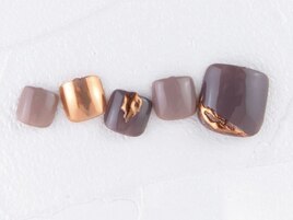 ミラーネイル×ブラウン