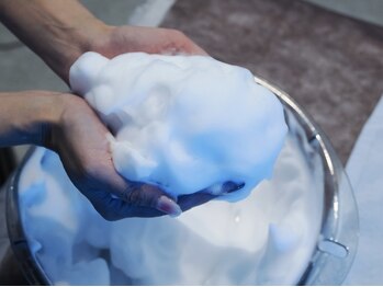 ドーヴ(Dove)/気持ちよく黒ずみが取れるバブル