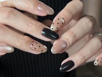 アイネイルズ 梅田店(I nails)の写真/ご新規様オフ無料◎パラジェル取り扱い★トレンドや季節に合わせて指先のお洒落を楽しめる♪[梅田]