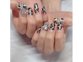 アングゥイー(ungu iE)/レオパードネイル