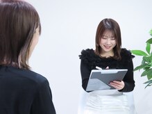 スムー 金沢駅前店(Smoo)の雰囲気（カウンセリング風景♪【眉毛/まつ毛パーマ/マツエク】）