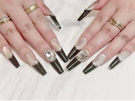 ロングフレンチネイル