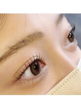 エイティスト(8ist)/パリジェンヌ[新宿/新宿駅]