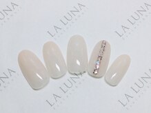ラルナ ネイルアンドアイラッシュサロン(LA LUNA nail & eyelash salon)/～シェルライン～