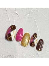 サロンR/アーガイル柄ネイル