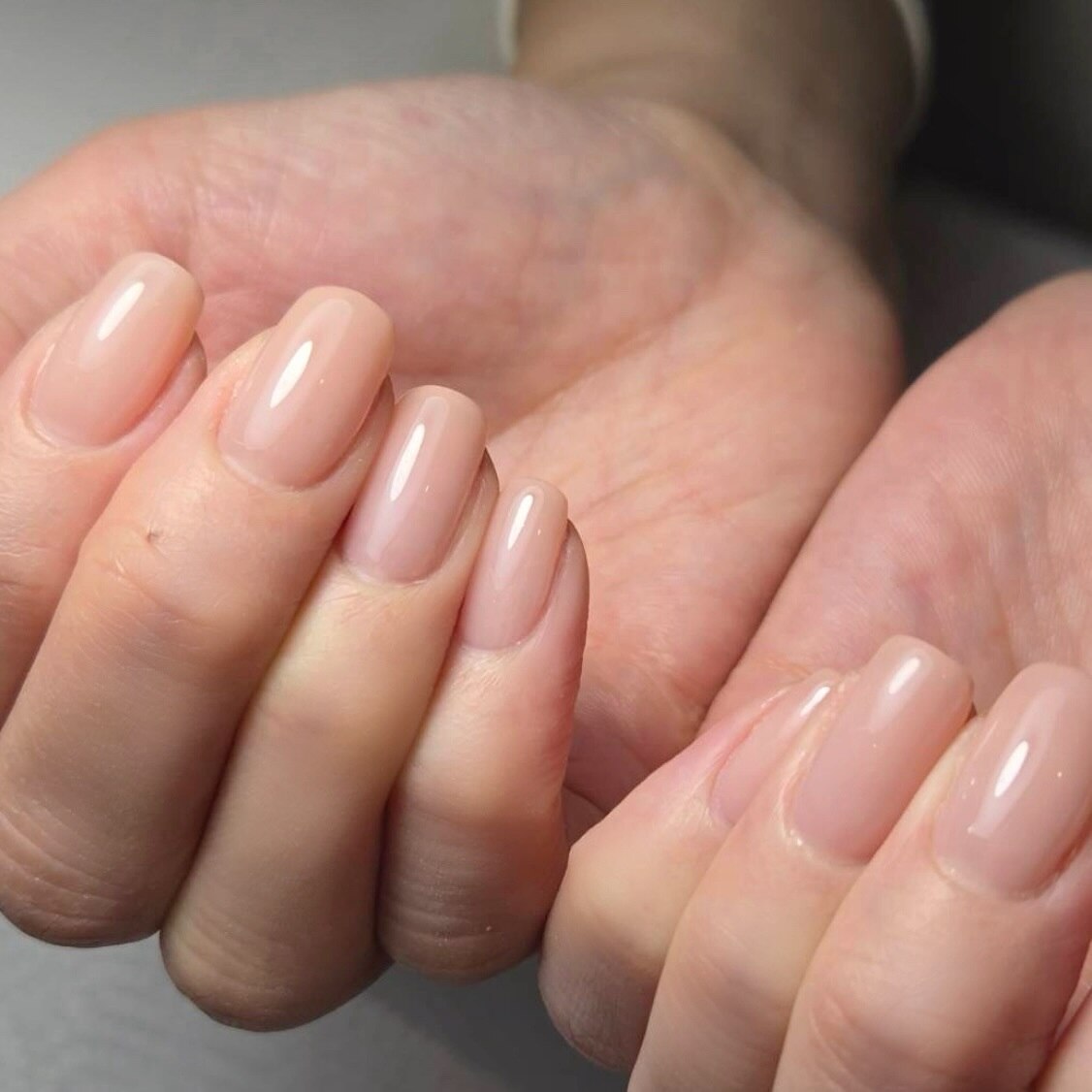 人気No.2【ツヤ感のある上品な指先へ】美爪ワンカラーパラジェル無料/モチ◎