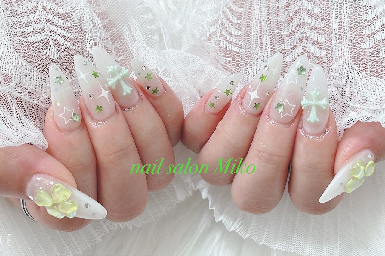 濃ピンク クロムハーツ ネイルパーツ 12個 ピンク クロムハーツネイルパーツ 12個 シルバーミラーネイル