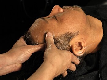 ディーパー(DEEPER)