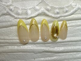 フレンチネイル【トレンド】