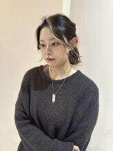 ユニブロウ 名古屋金山(UNI BROW)&nbsp;NIINA 