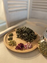 アンリーナ(Anrina)/ハーブの読み取り