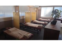 全体的な不調やお身体の疲れをお伺いし、丁寧にケアしていきます