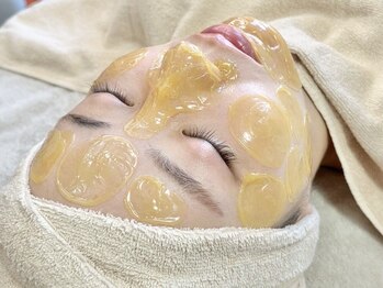ソーヴ(SOLVE)の写真/大人気！マツヤニフェイスワックスで脱毛＆ハリと潤いも手に入る水光肌ワックスで透明感あふれるお肌に★