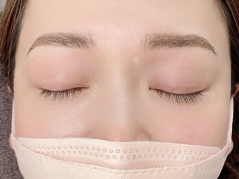 ネイル アンド まつげエクステサロン キュア(Cure)/アイブロウワックス&パーマ