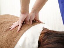 らいおんハート鍼灸整骨院 海老名/背部への施術