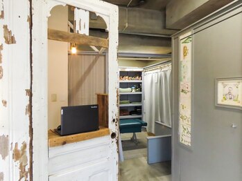 ガーデン(Garden)/アンティーク調の受付