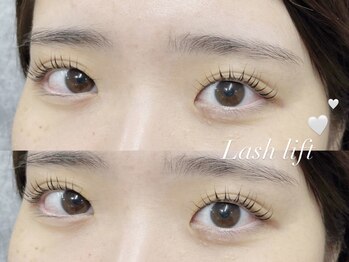 エサージュ 表参道店/まつ毛パーマ/担当：岡田