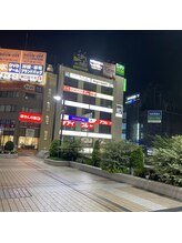 サロン オー/駅からすぐ