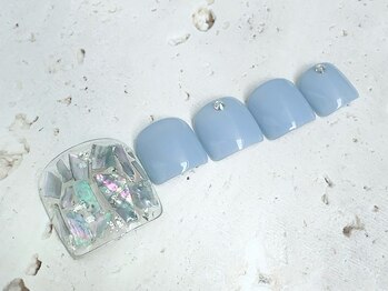 キラキラシェルネイル