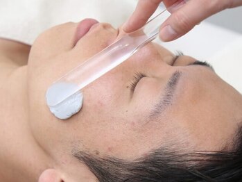 ビューティフィーサロン ベルル(Belulu)の写真/脱毛効果、美肌効果をより上げたいメンズの方必見！プラズマヒゲ脱毛！角質ケア・毛穴引き締め作用も！