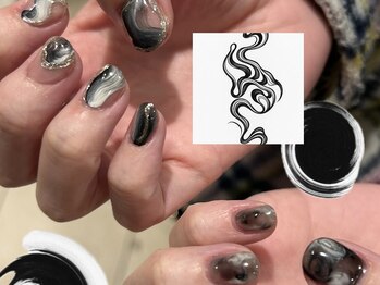 こゆび/モノトーンネイル